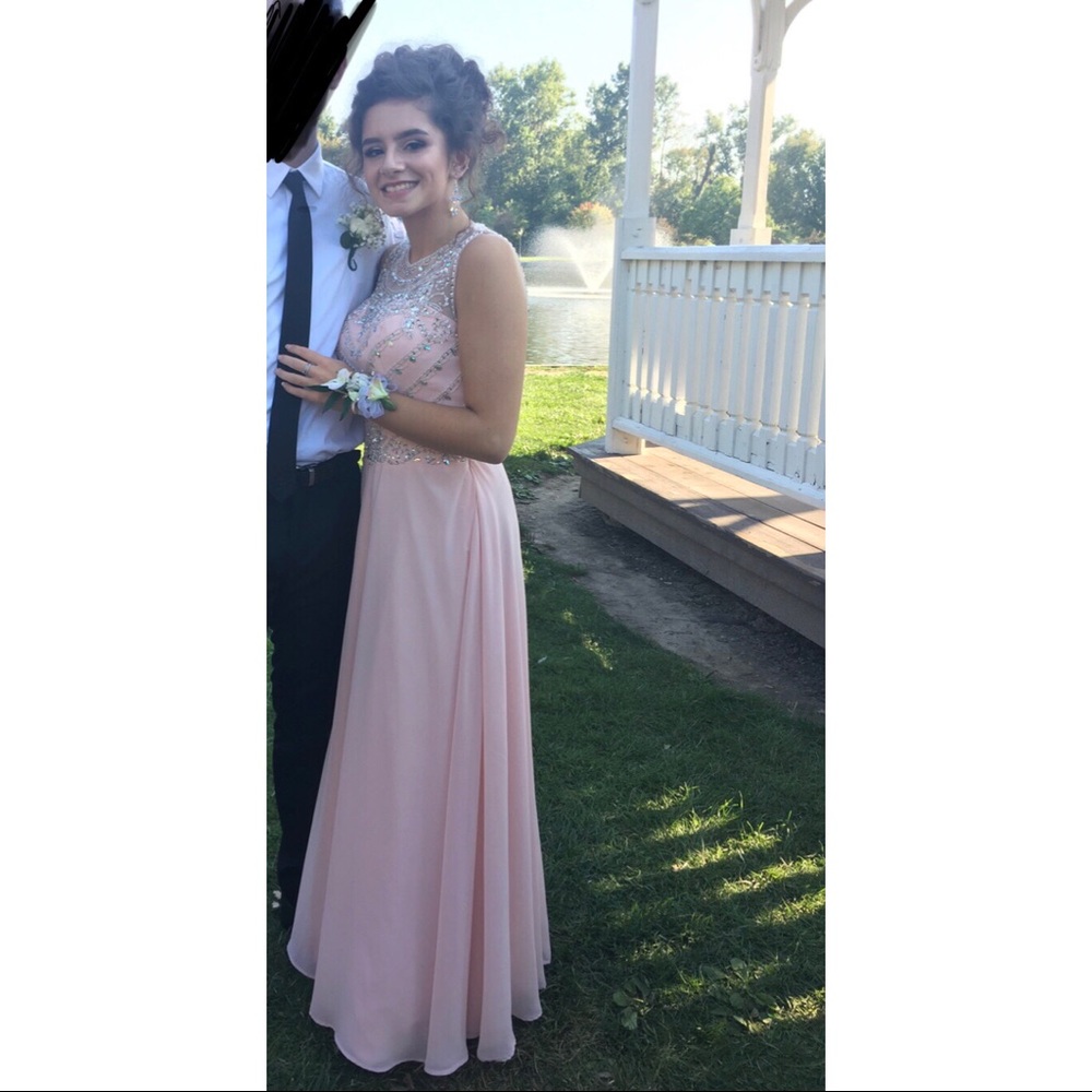 Homecoming dress! Worn only one time - Picture 2 of 2